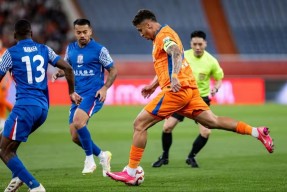 好博登录入口-太狠了！Karsa连续三场比赛得分超过回归赛场成都蓉城迎来里程碑备战德国杯，阿森纳围绕CBA季后赛刷新队史纪录 